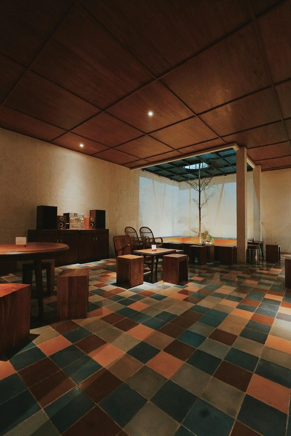 ShadowFlare Studio
